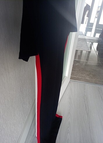 xs Beden siyah Renk Bershka Esnek Elbise