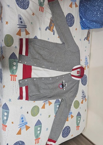 Bayern Münih Kolej Ceketi (Varsity)  Temiz & Şık - Görsel 5