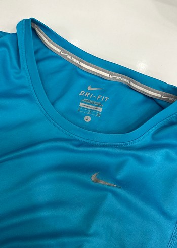 s Beden Nike Mavi Kadın Kısa Kollu Spor Tişört