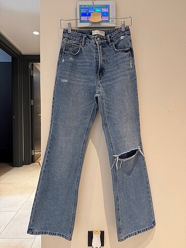 Stradivarius Flare Jean