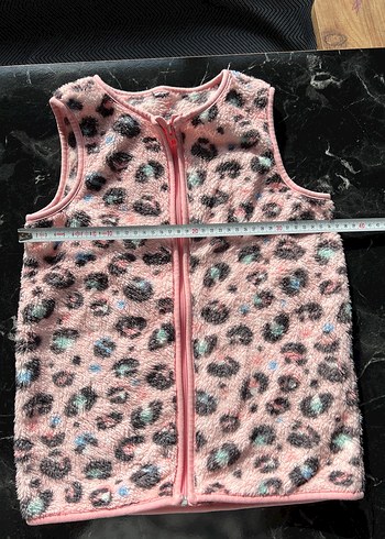 Kız Çocuk Pembe Kürklü Fermuarlı Yelek - Görsel 3