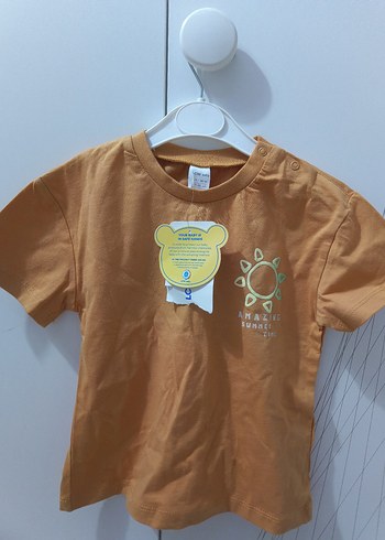 Düğmeli Kahverengi Erkek Çocuk Tişört