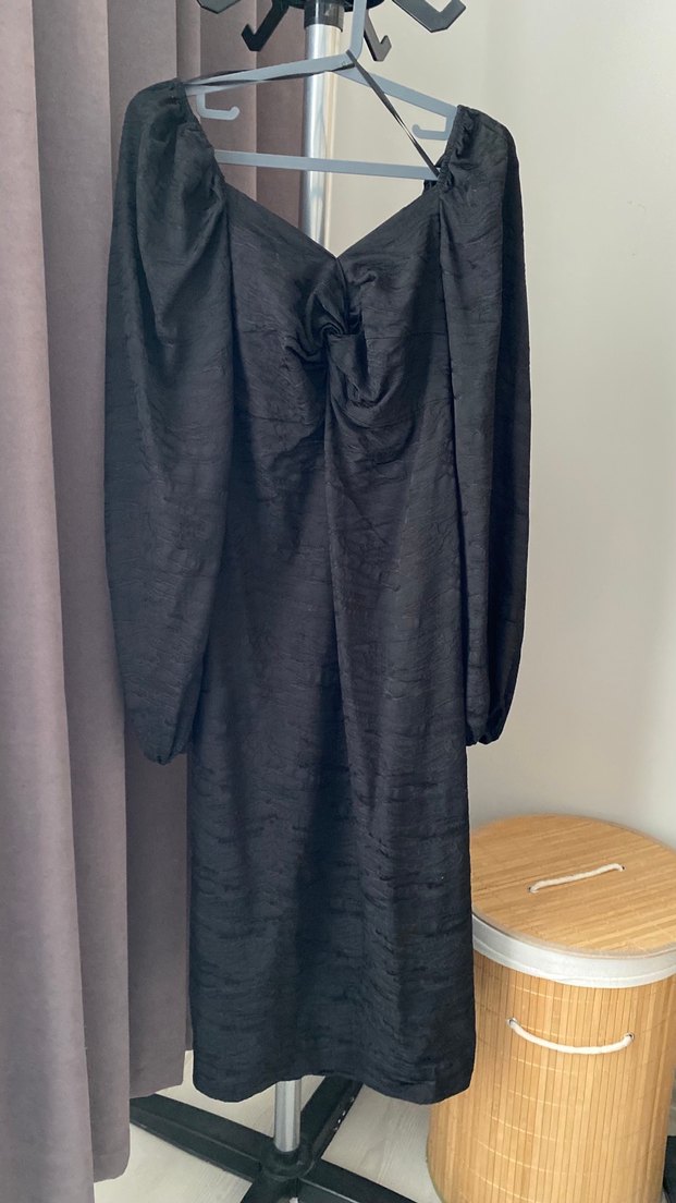 Siyah Drapeli V Yaka Uzun Kollu Elbise - Görsel 5