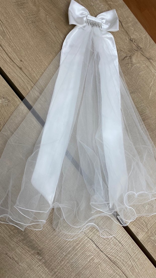 Beyaz Fırfırlı Düğün Aksesuarı - Görsel 3