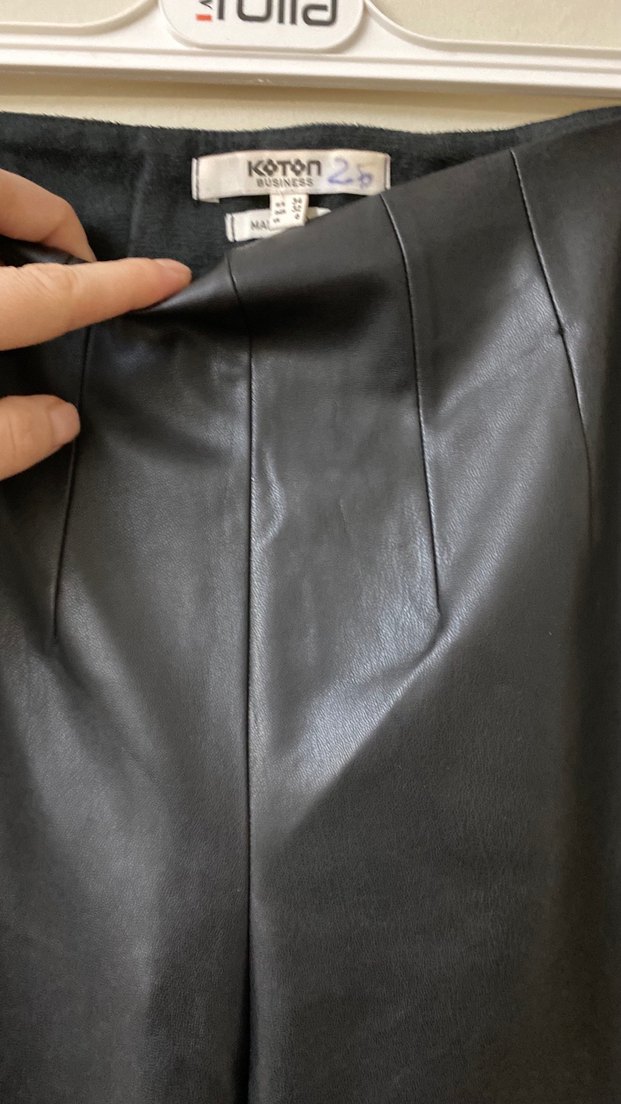 Deri Kemerli Siyah Kadın Pantolon - Görsel 2