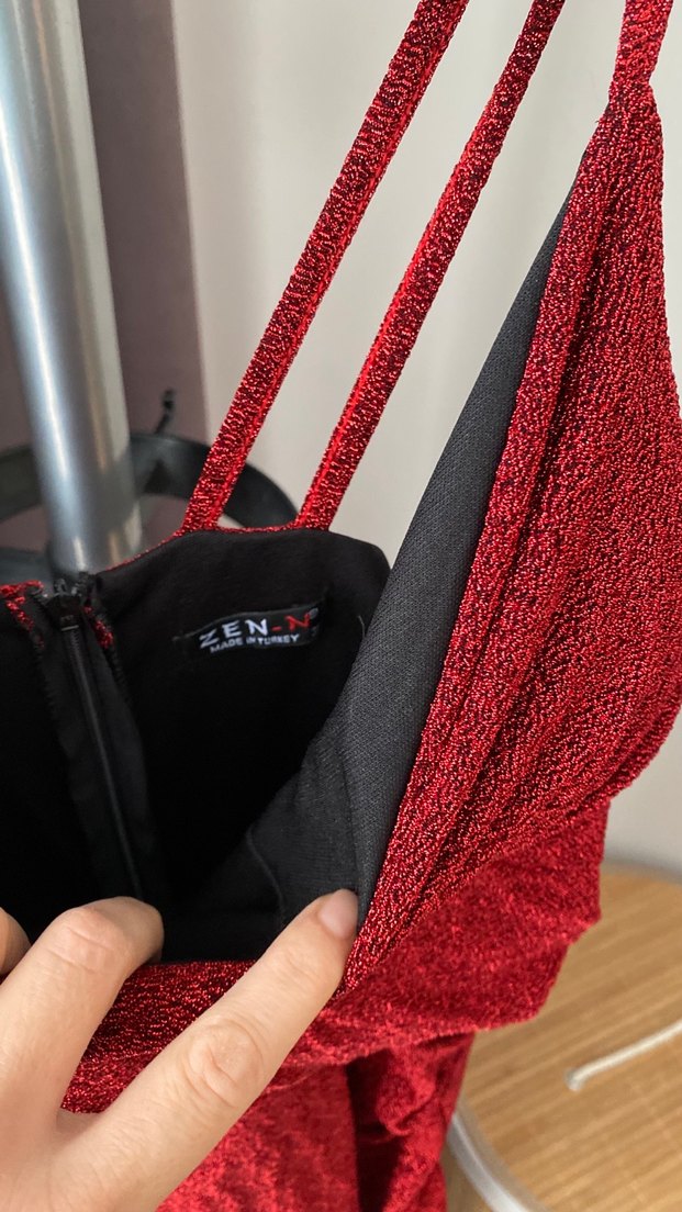 Kırmızı Drapeli Uzun Abiye Elbise - Görsel 2