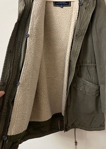 Astarlı Kapüşonlu Kadın Parka - Görsel 3