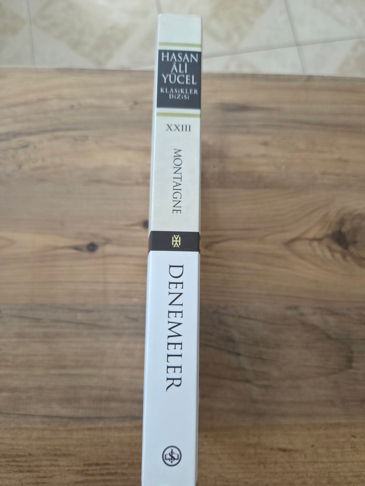 Montaigne Denemeler — görsel 2/4