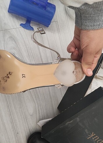Diğer Kalp topuklu taşlı abiye ayakkabı