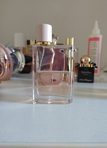 Burberry her 
