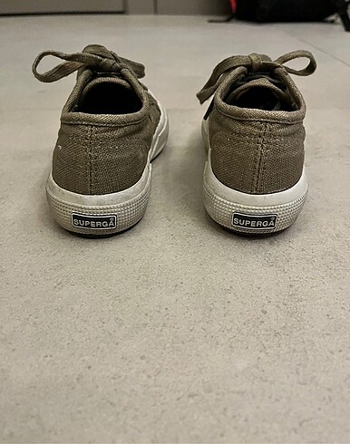 28 Beden haki Renk Superga çocuk ayakkabısı
