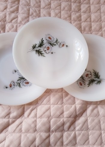 Pastel Çiçek Desenli Beyaz Tabak Seti - Görsel 2