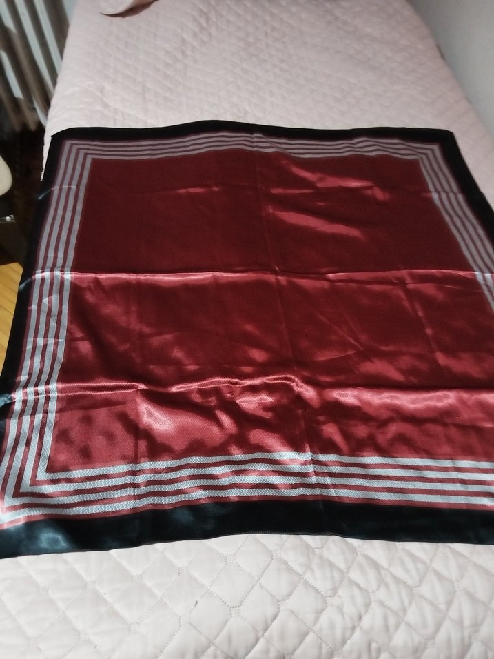 Burgundy Parlak Pilili Kadın Fular Bellasima - Görsel 3