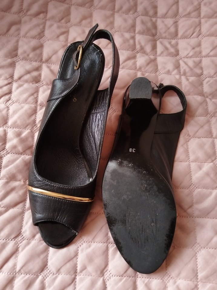 Klasik hakiki Siyah Deri Topuklu Kadın Ayakkabı - Görsel 3