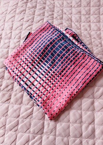 Piliseli Pembe Kadın Fular - Görsel 7