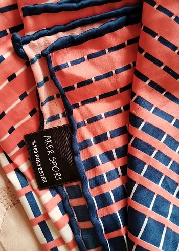 Piliseli Pembe Kadın Fular - Görsel 2