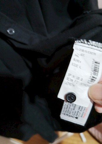 Düğmeli Siyah Uzun Kollu Keten Gömlek - Görsel 5