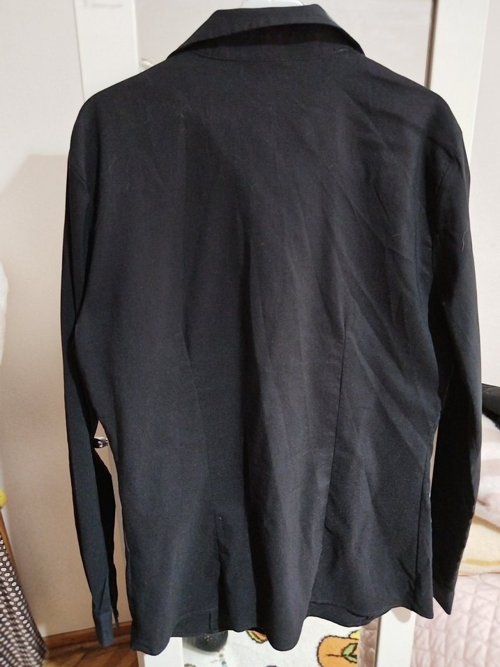 Düğmeli Siyah Uzun Kollu Keten Gömlek - Görsel 2