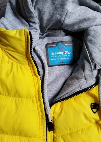 Sarı Kapitone Fermuarlı Erkek Çocuk Yelek - Görsel 3