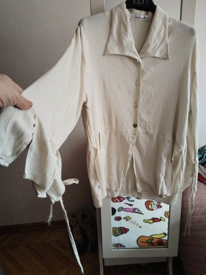 Kadın Beyaz Keten Düğmeli Gömlek - Görsel 4