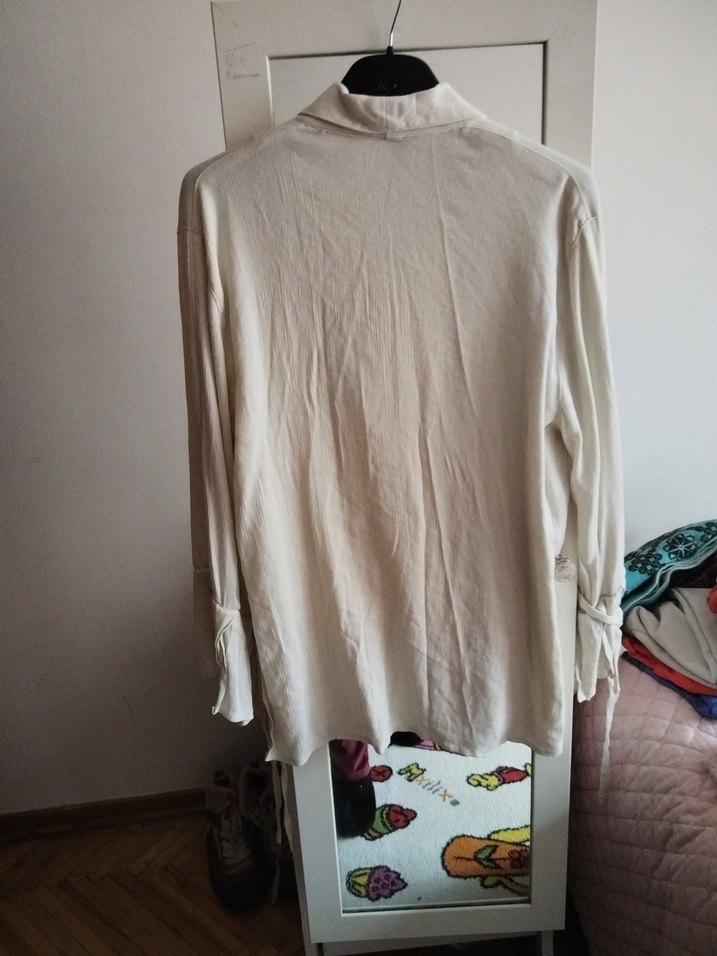 Kadın Beyaz Keten Düğmeli Gömlek - Görsel 2