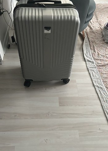 ÇÇS Orta Boy Valiz