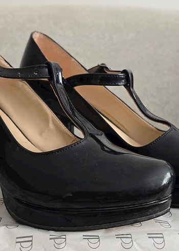 Alice & Olivia Parlak Siyah Platform Mary Jane Topuklu Ayakkabi