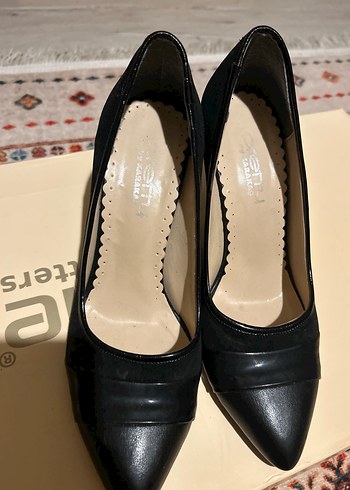 Siyah Pileli Stiletto Topuklu Kadın Ayakkabı - Görsel 6