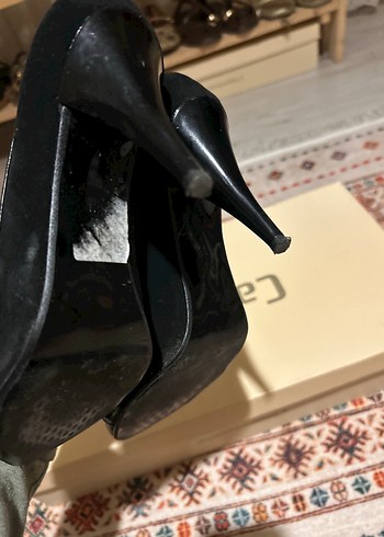 Siyah Pileli Stiletto Topuklu Kadın Ayakkabı - Görsel 5