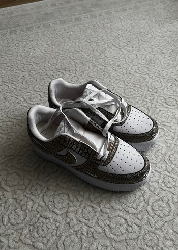 Nike Air Force 1 Beyaz Sneaker