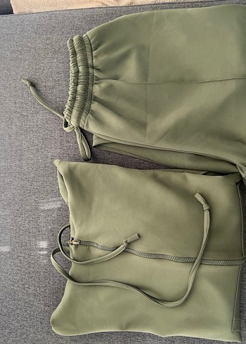 Aybikestil Kadın Haki Fermuarlı Sweatpants