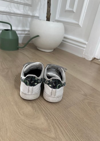 Adidas ürünü