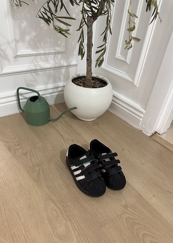 Adidas ürünü