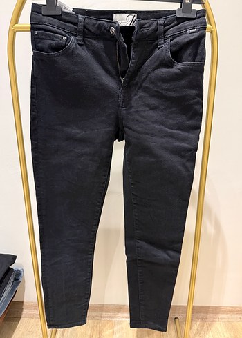 Mavi Jeans ürünü
