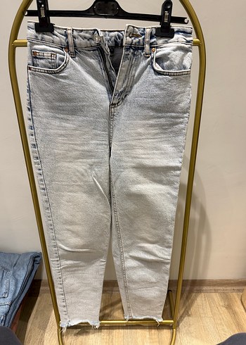 Trendyol & Milla Acik Mavi Rahat Kesim Jean