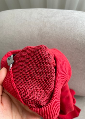 Kırmızı kazak - Görsel 4