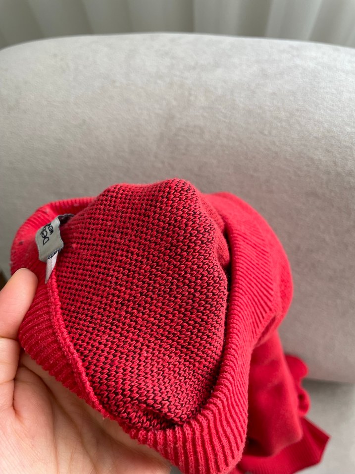 Kırmızı kazak - Görsel 4