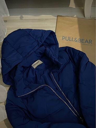 s Beden Pull and bear mont