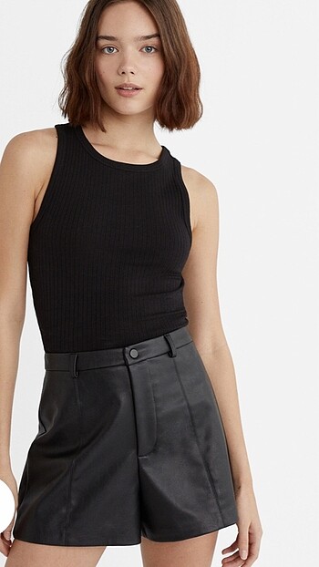 Stradivarius crop