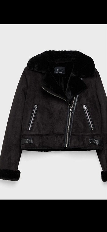 Stradivarius mont