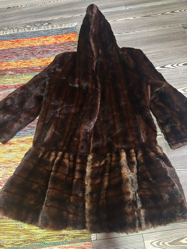 Kahverengi Uzun Suni Kürk Kadın Kaban - Görsel 4