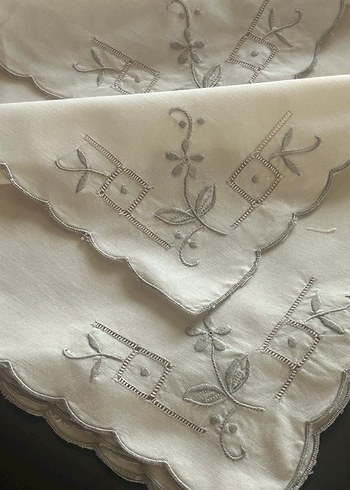 Rahibe işi masa örtüsü - Görsel 6