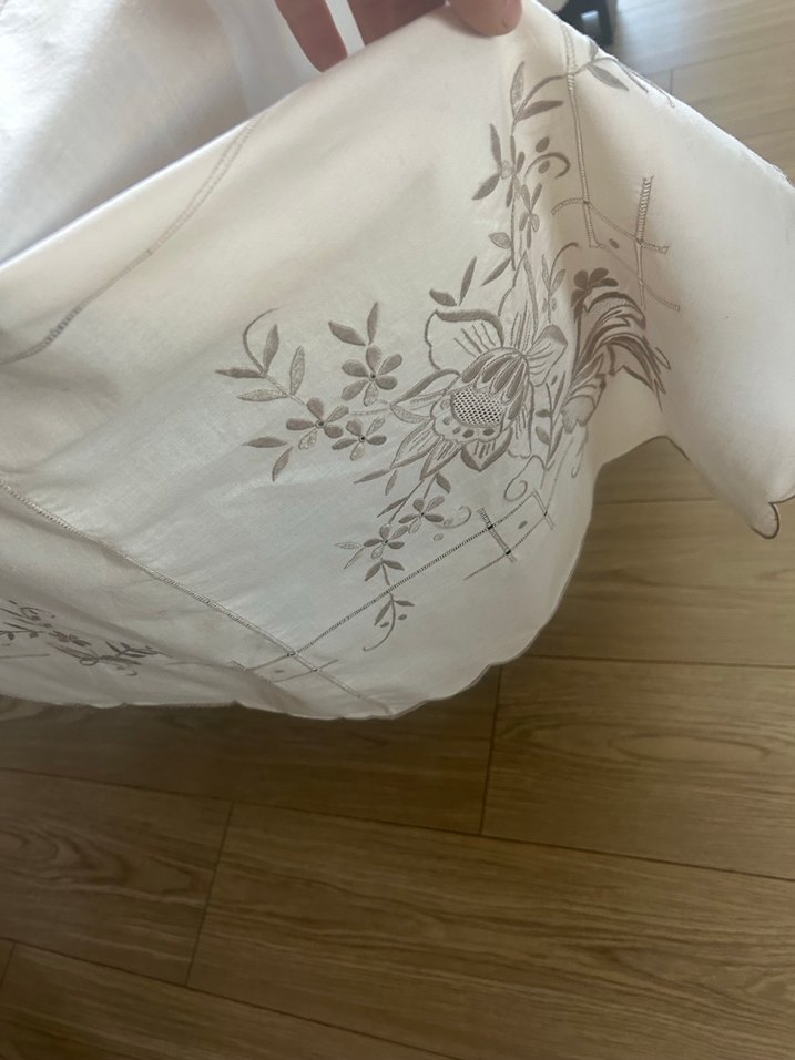 Rahibe işi masa örtüsü - Görsel 3