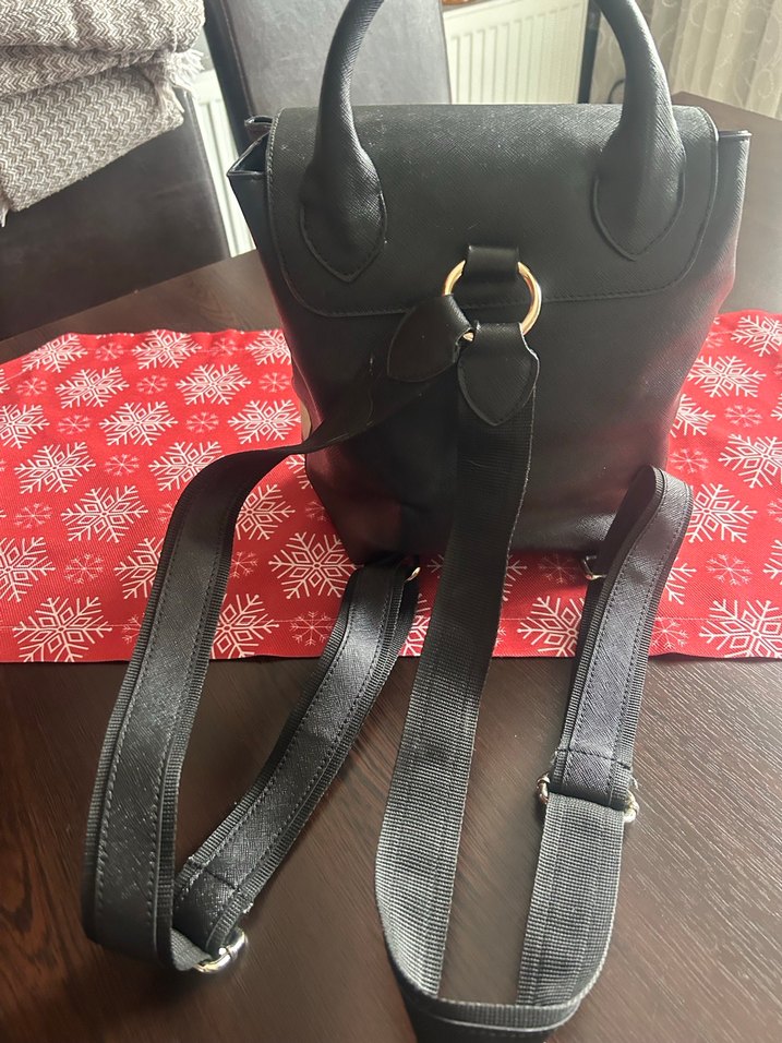 Beymen Siyah Deri Kadın Sırt Çantası - Görsel 2