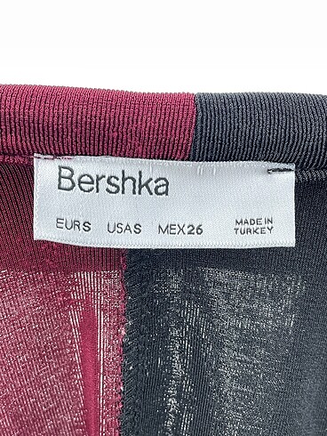 s Beden çeşitli Renk Bershka Bluz %70 İndirimli.