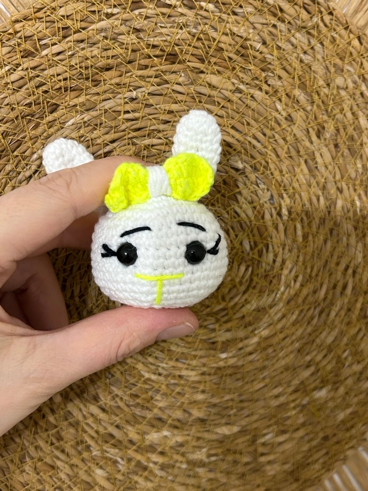 Renkli Örgü Tavşan Anahtarlık - Görsel 2