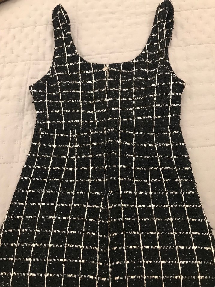 Mango Siyah Ekoseli Triko Mini Elbise - Görsel 4