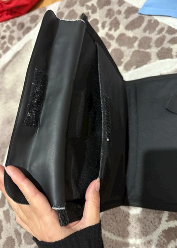  Beden siyah Renk Tablet cantası cok cepli