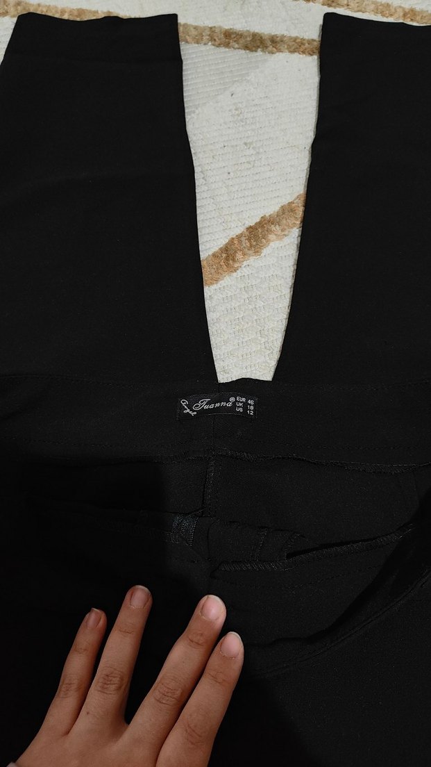 Kadın Siyah Kumaş Pantolon - Görsel 4
