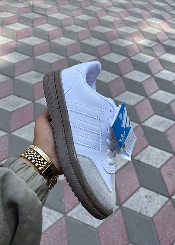 Adidas ürünü